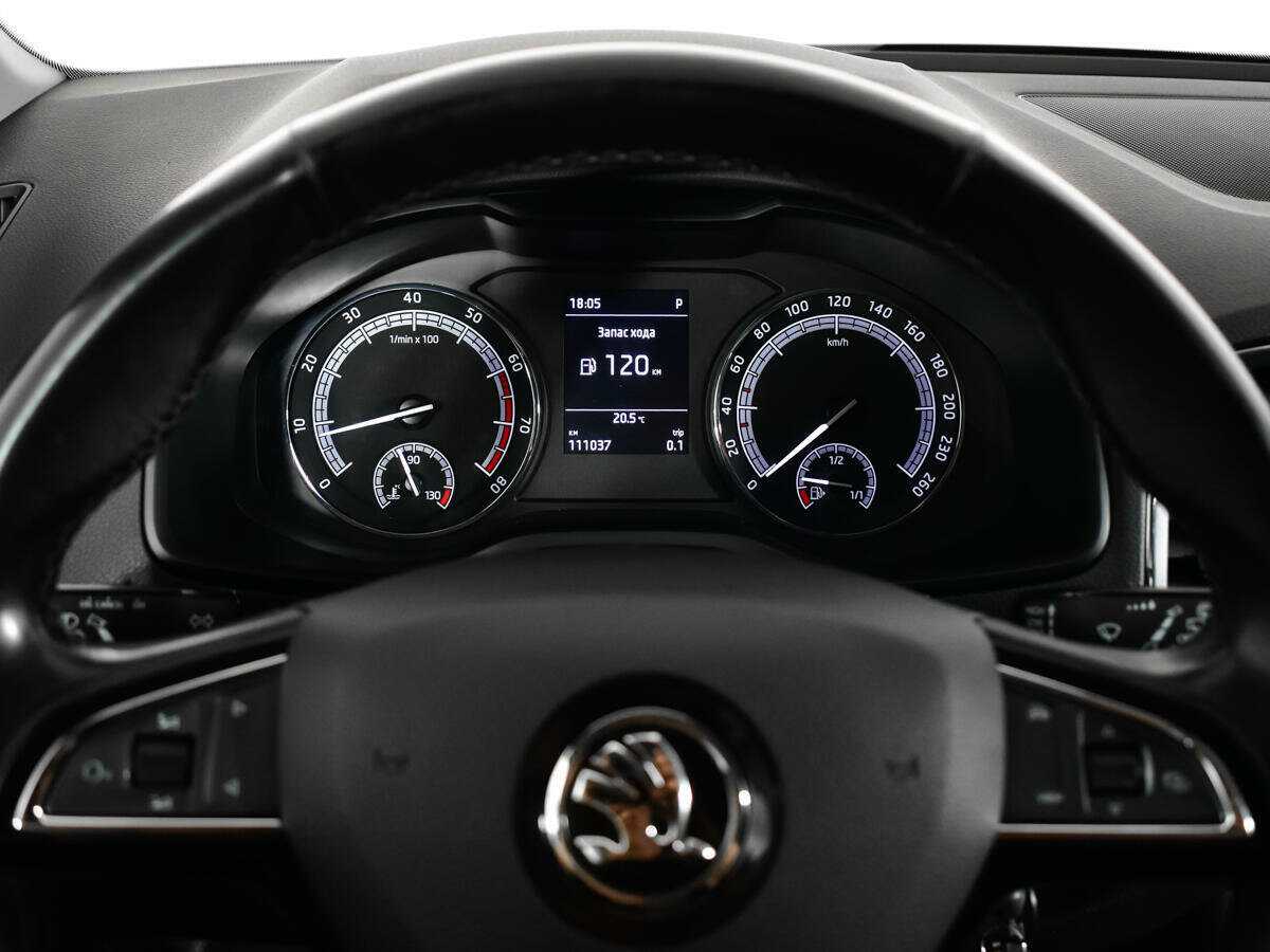 Купить Skoda Karoq с пробегом. Фото: #8