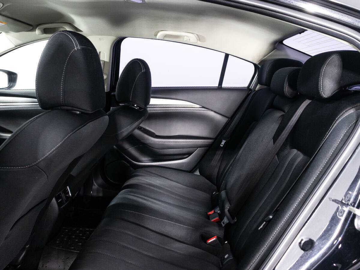 Купить Mazda 6 с пробегом. Фото: #9
