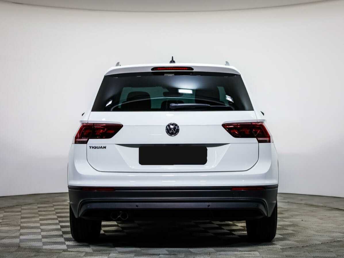Купить Volkswagen Tiguan с пробегом. Фото: #4