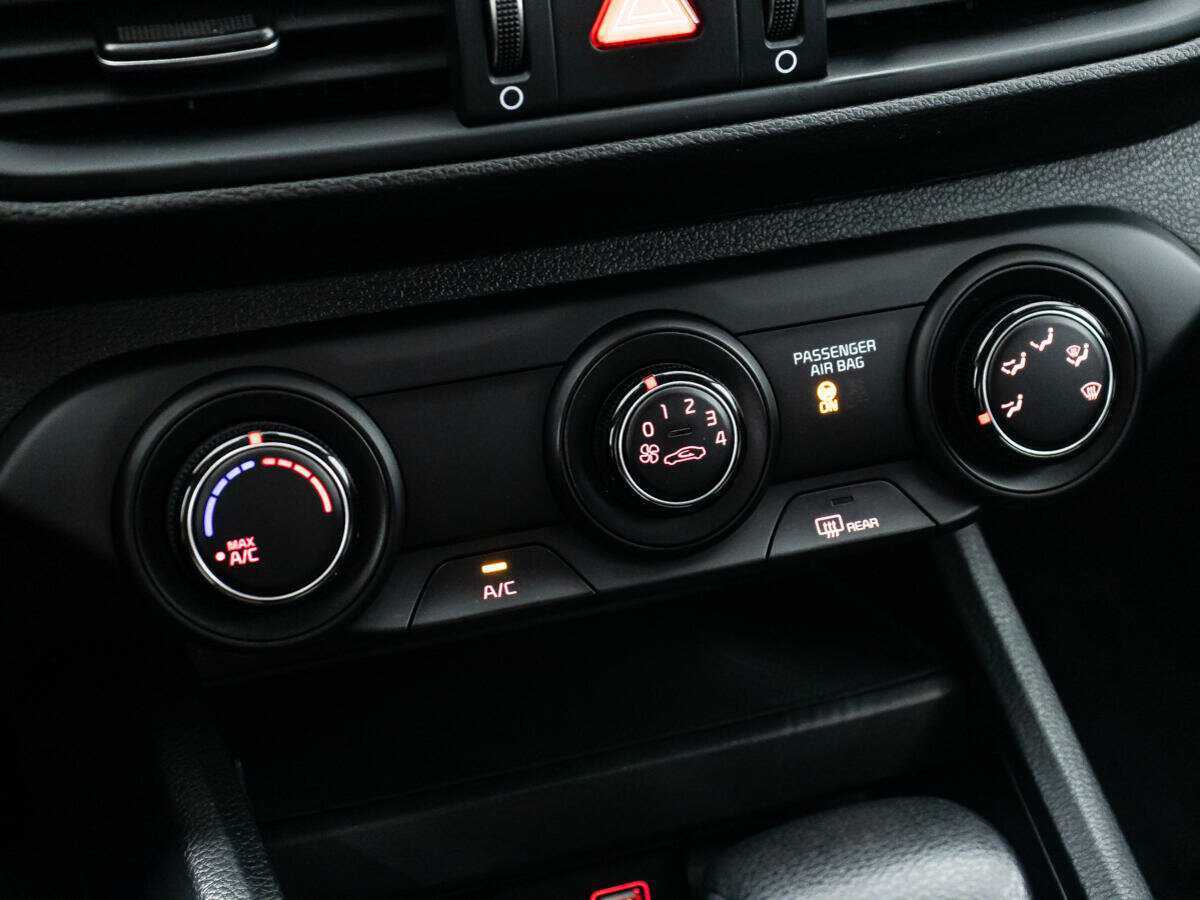 Купить Kia Cerato с пробегом. Фото: #14