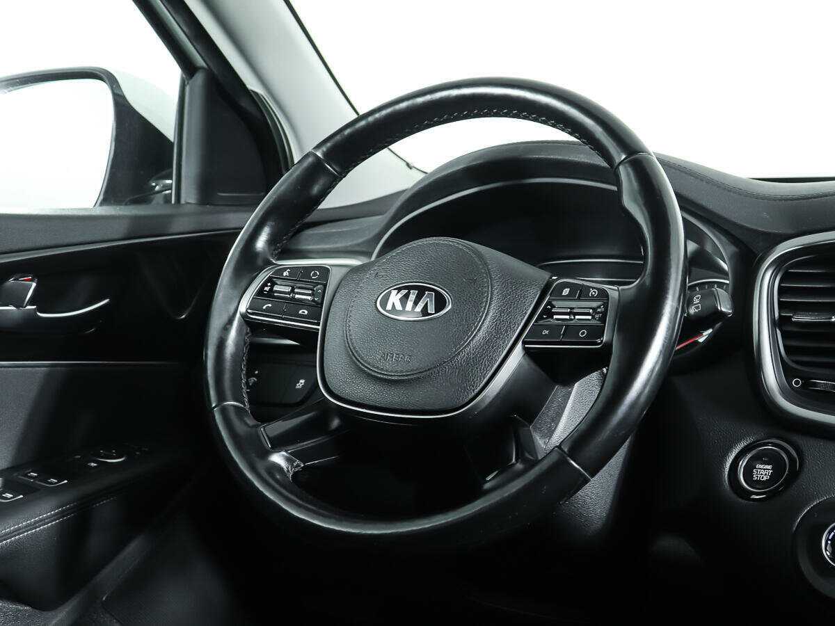 Купить Kia Sorento с пробегом. Фото: #13
