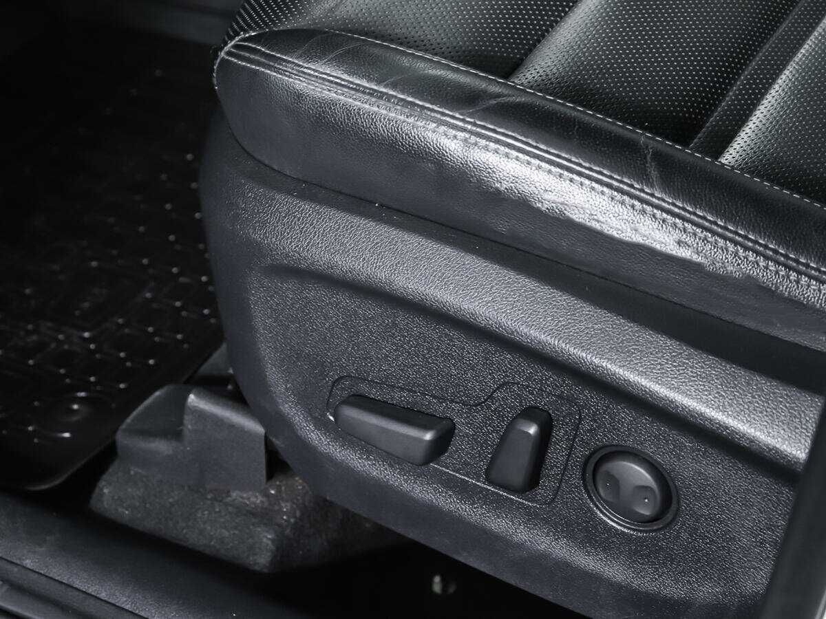 Купить Kia Sorento с пробегом. Фото: #14