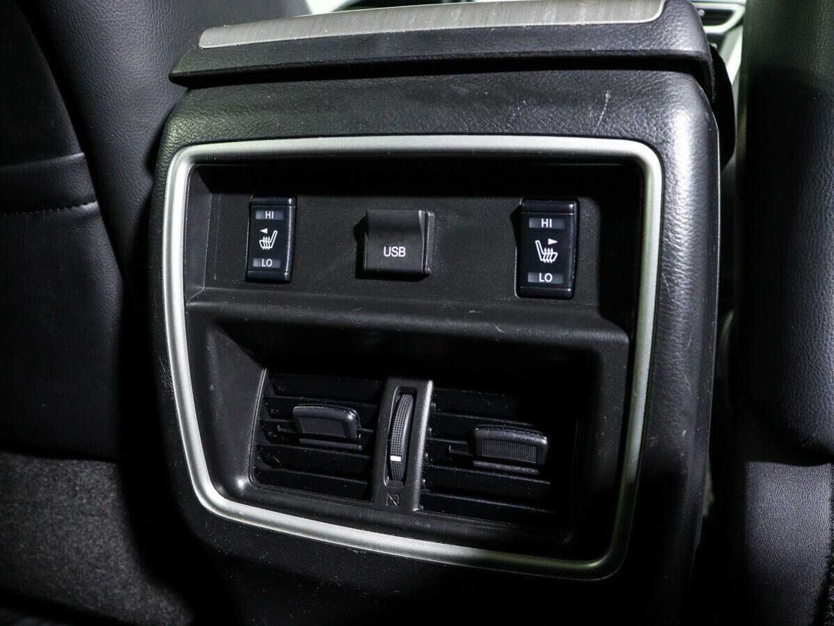 Купить Nissan Murano с пробегом. Фото: #20