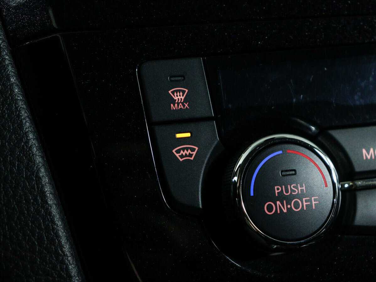 Купить Nissan X-Trail с пробегом. Фото: #21