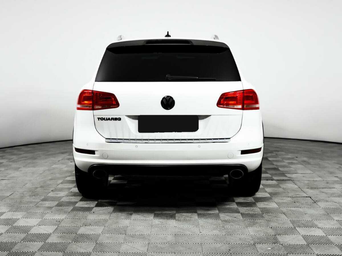 Купить Volkswagen Touareg с пробегом. Фото: #5