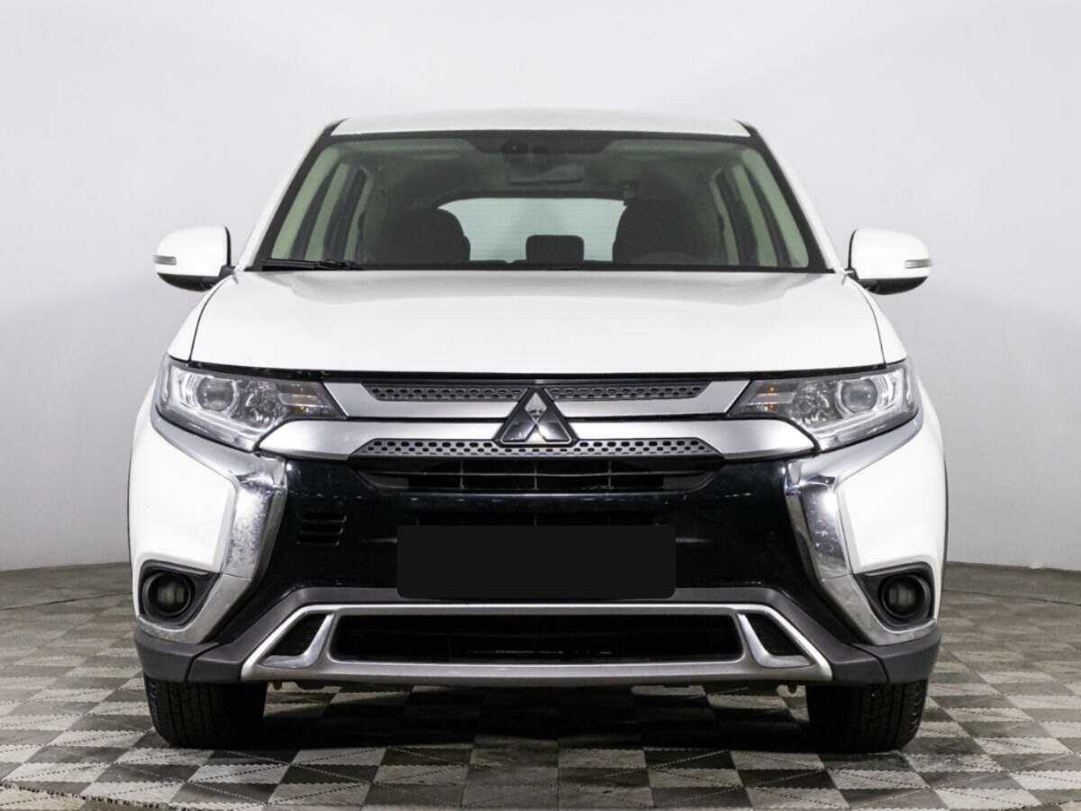 Купить Mitsubishi Outlander с пробегом. Фото: #1