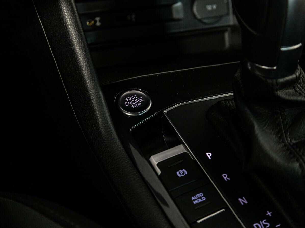 Купить Volkswagen Tiguan с пробегом. Фото: #16