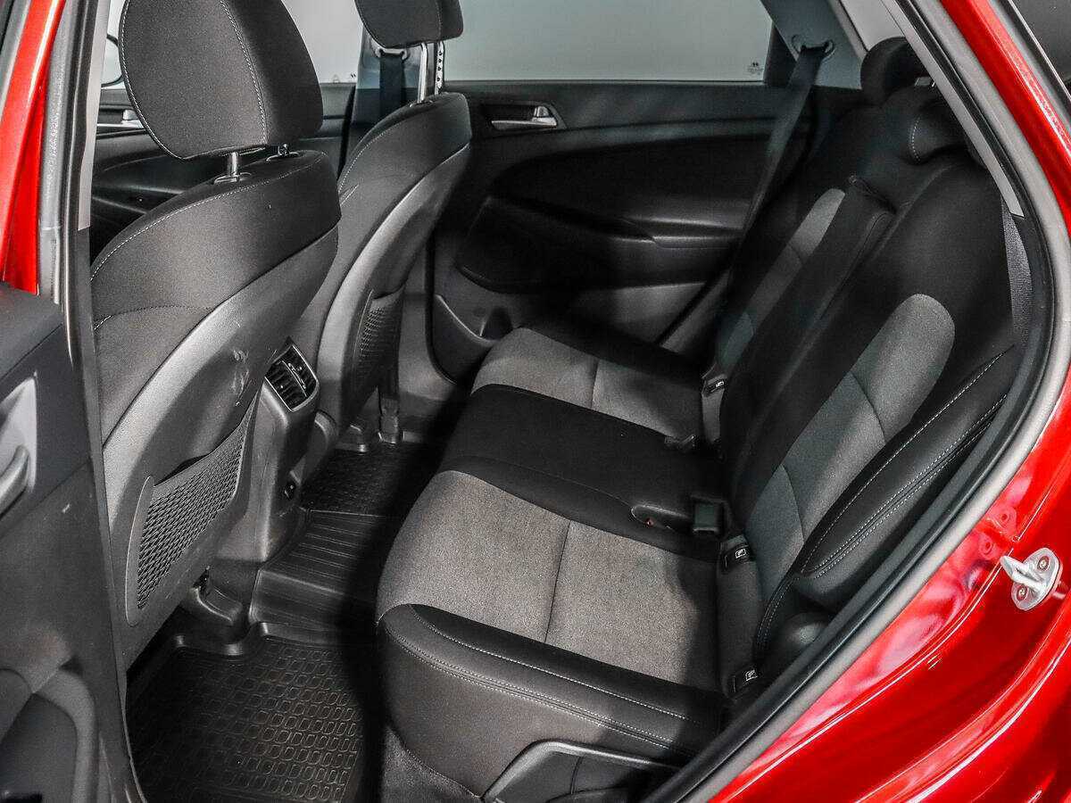 Купить Hyundai Tucson с пробегом. Фото: #9