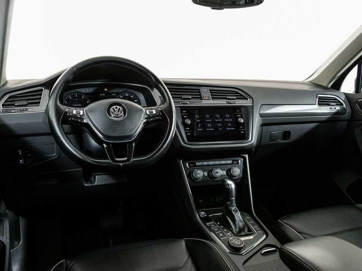 Купить Volkswagen Tiguan с пробегом. Фото: #10