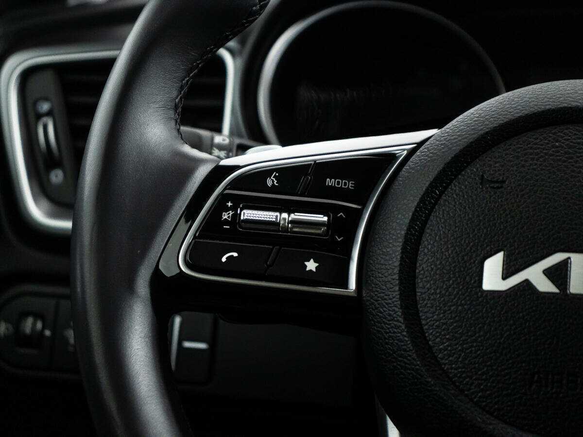 Купить Kia Ceed с пробегом. Фото: #19