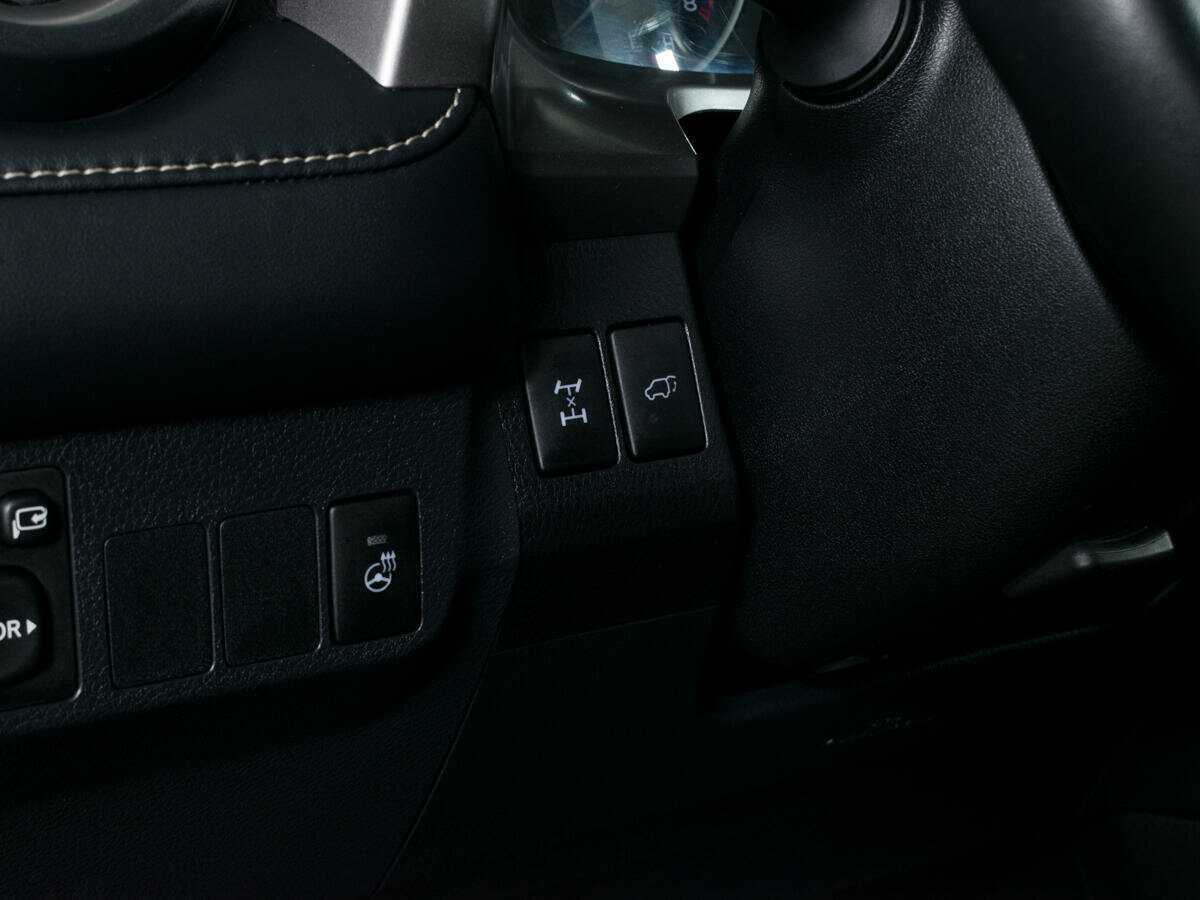 Купить Toyota RAV4 с пробегом. Фото: #14