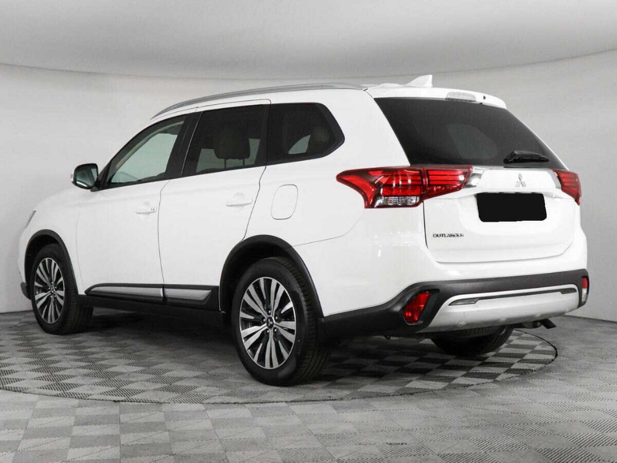 Купить Mitsubishi Outlander с пробегом. Фото: #6