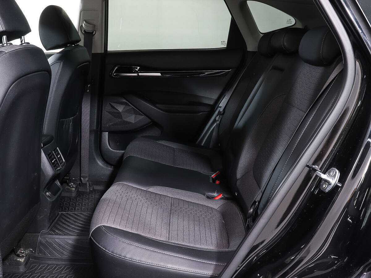 Купить Kia Seltos с пробегом. Фото: #9