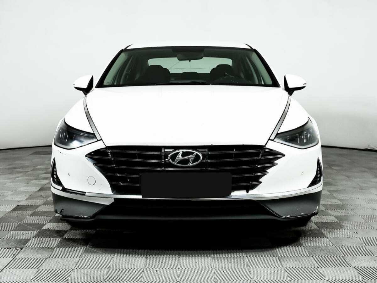 Купить Hyundai Sonata с пробегом. Фото: #1