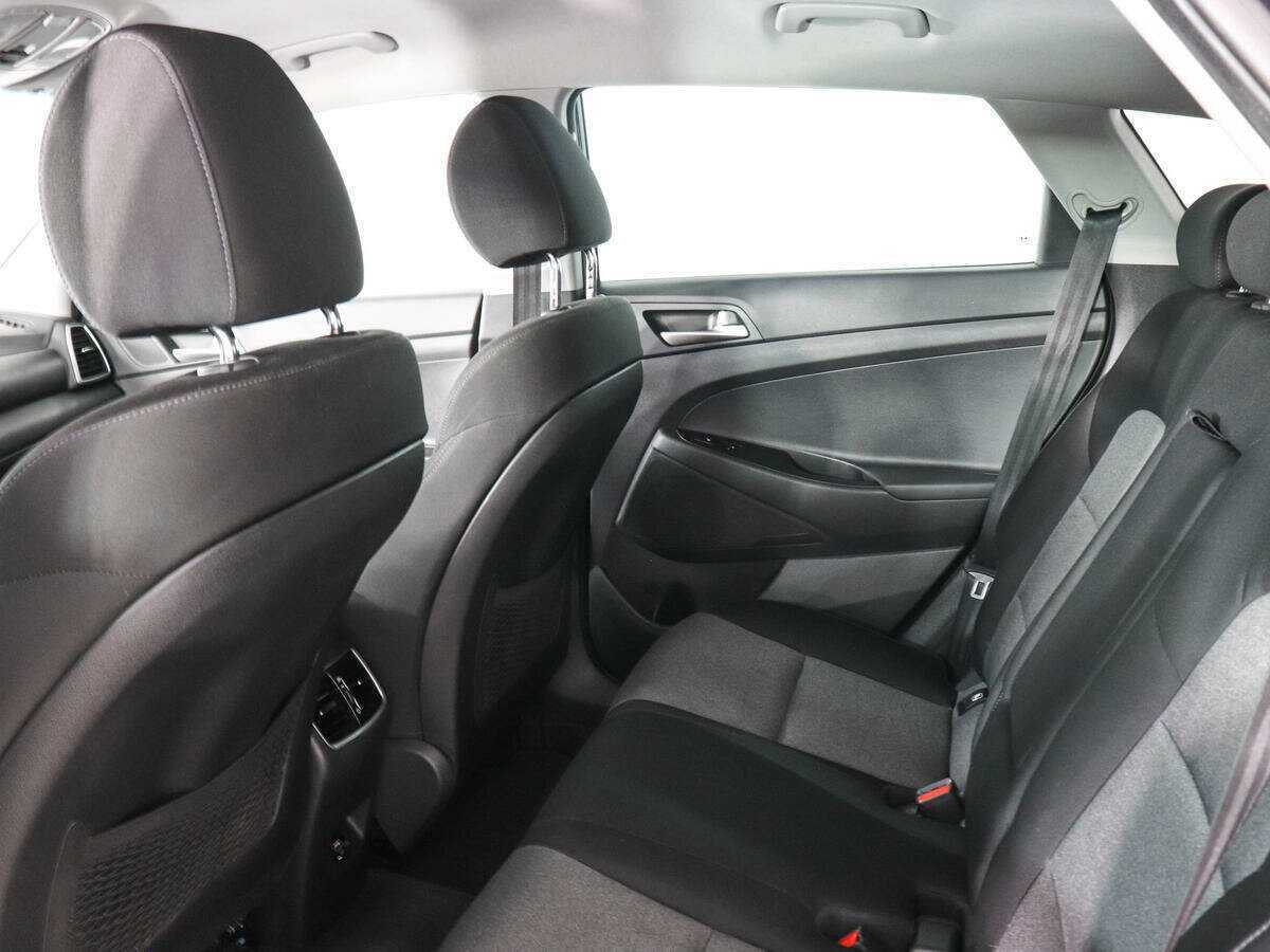 Купить Hyundai Tucson с пробегом. Фото: #11