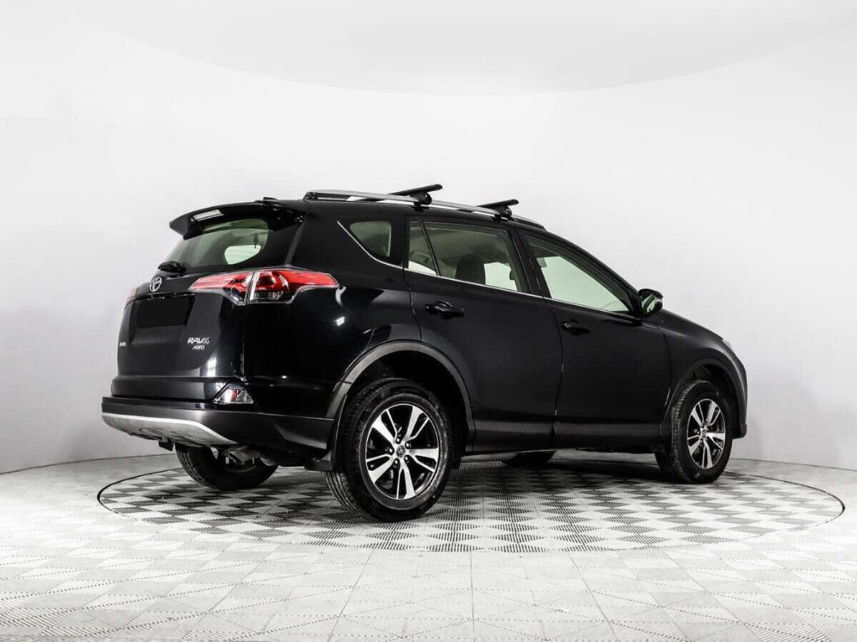 Купить Toyota RAV4 с пробегом. Фото: #4