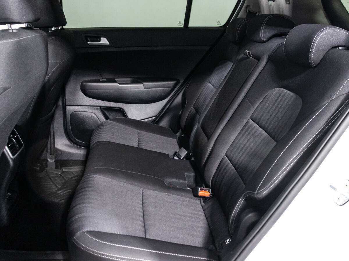 Купить Kia Sportage с пробегом. Фото: #9