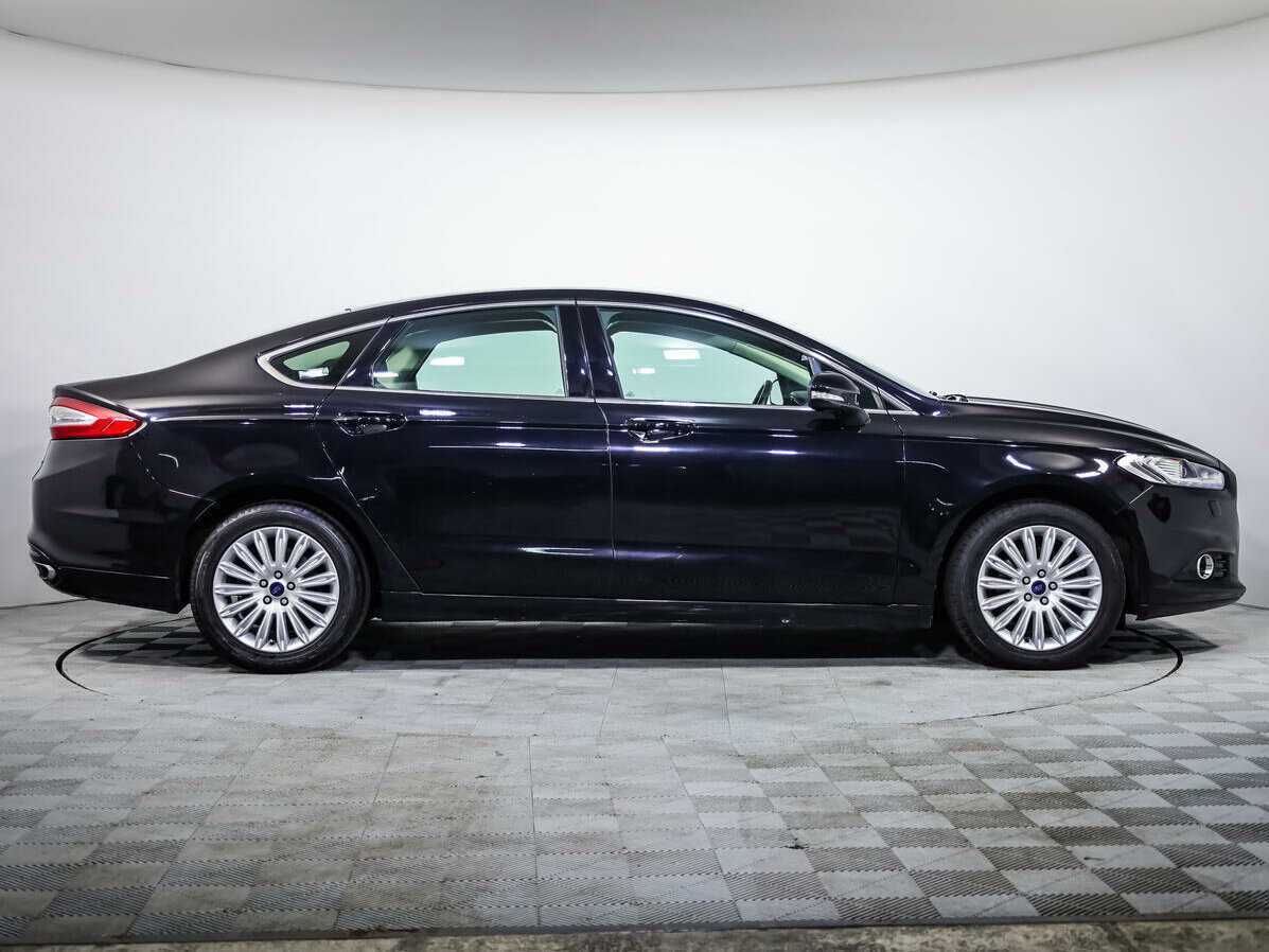 Купить Ford Mondeo с пробегом. Фото: #2