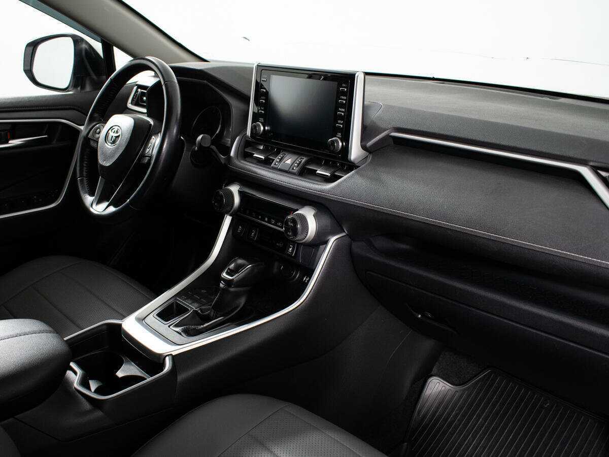 Купить Toyota RAV4 с пробегом. Фото: #6