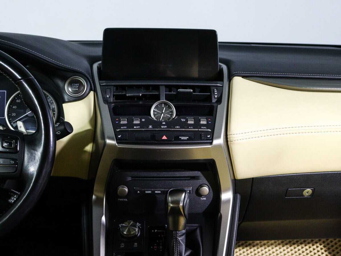 Купить Lexus NX с пробегом. Фото: #10