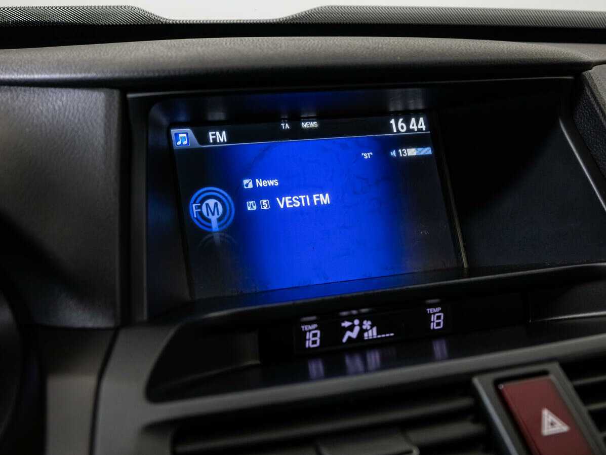 Купить Honda Crosstour с пробегом. Фото: #12