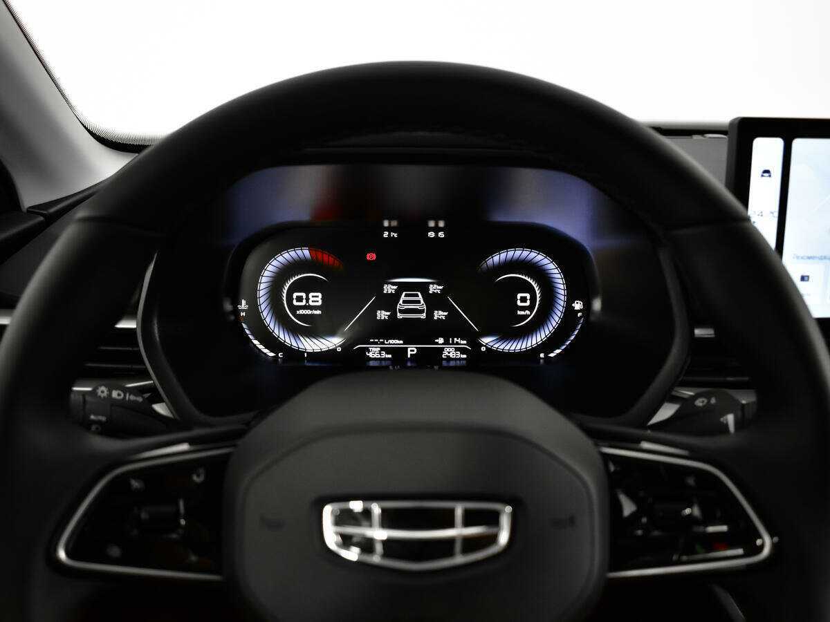 Купить Geely Emgrand с пробегом. Фото: #10