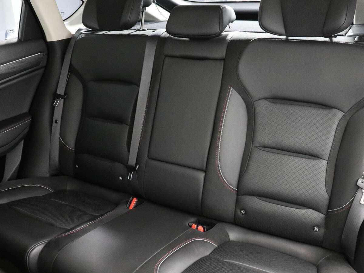 Купить Geely Tugella с пробегом. Фото: #13