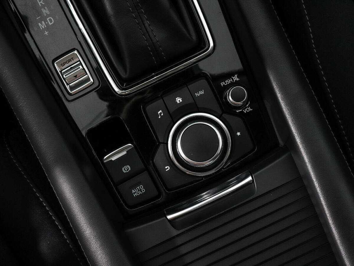 Купить Mazda 6 с пробегом. Фото: #10