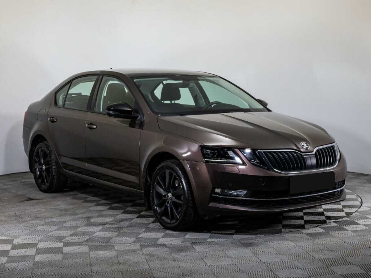 Купить Skoda Octavia с пробегом. Фото: #2