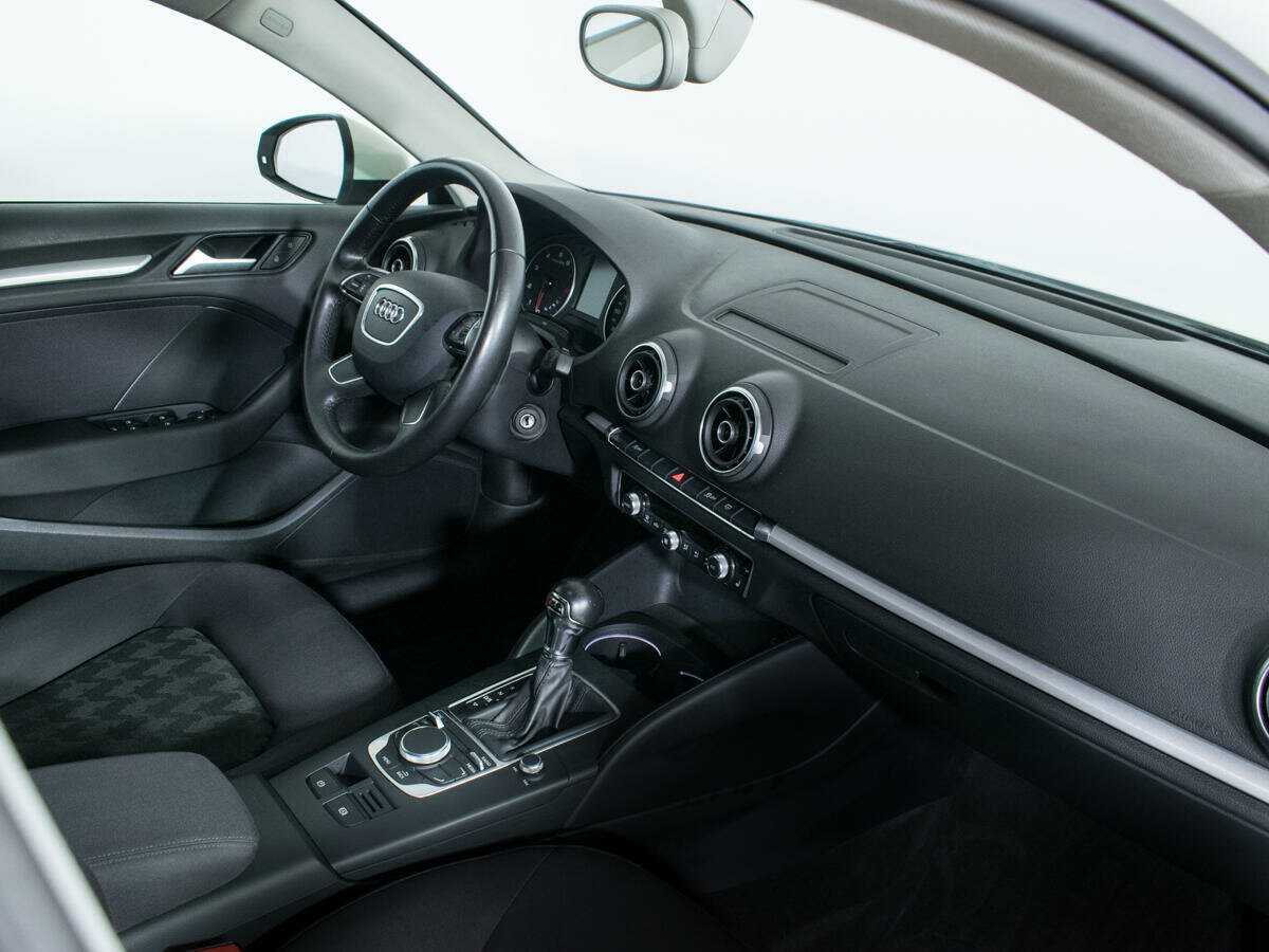 Купить Audi A3 с пробегом. Фото: #8