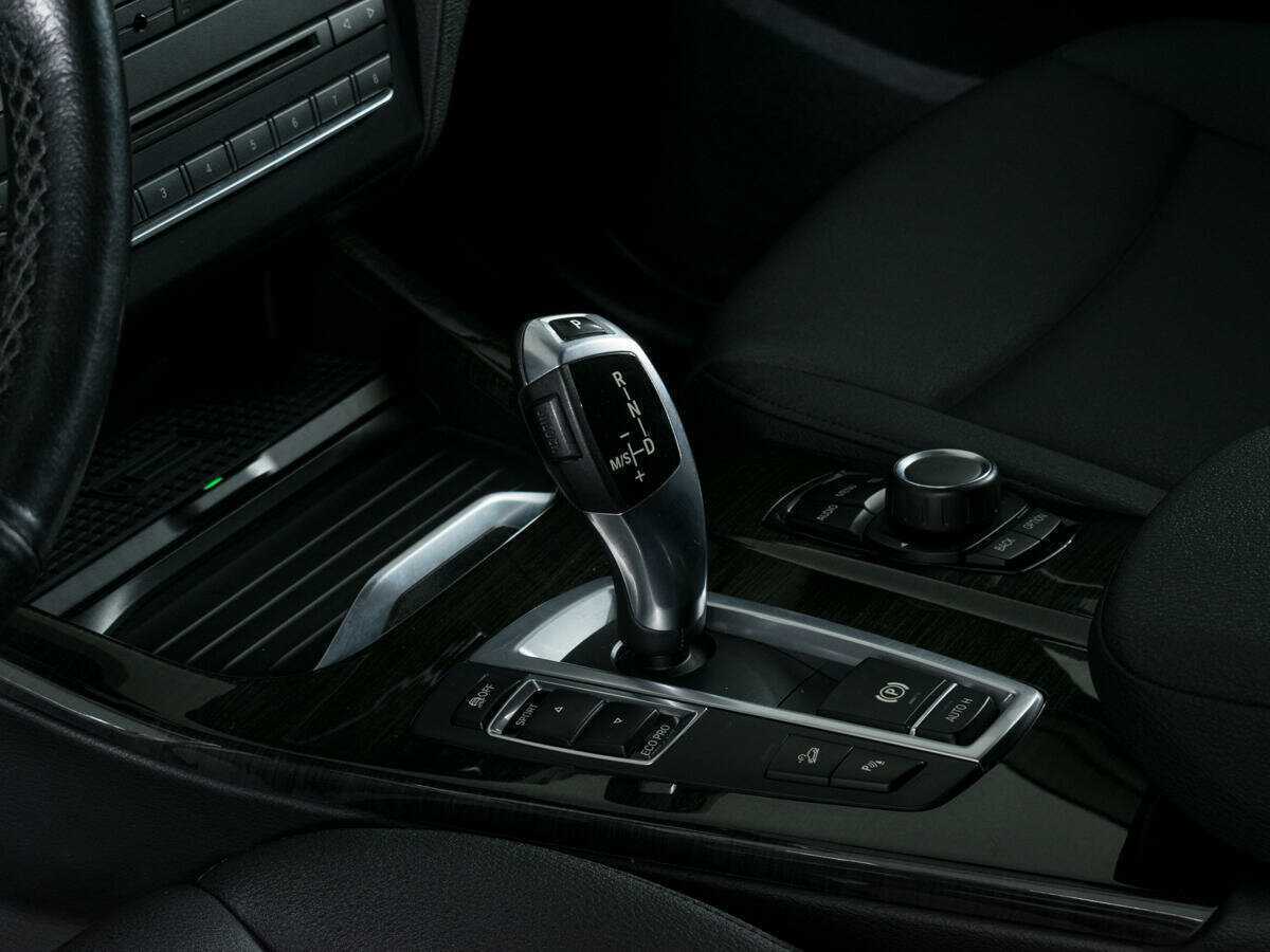 Купить BMW X3 с пробегом. Фото: #12