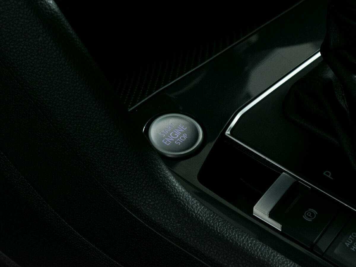 Купить Volkswagen Tiguan с пробегом. Фото: #13