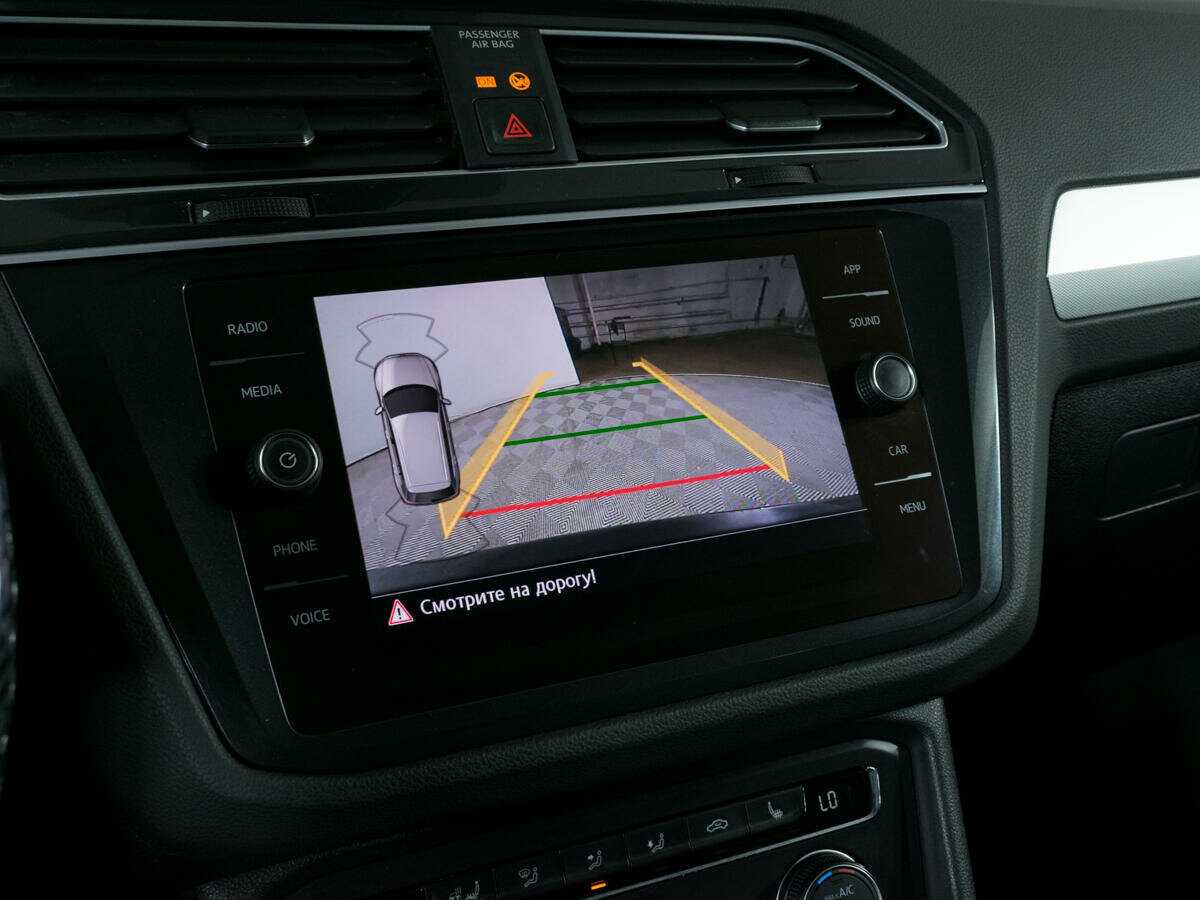 Купить Volkswagen Tiguan с пробегом. Фото: #15