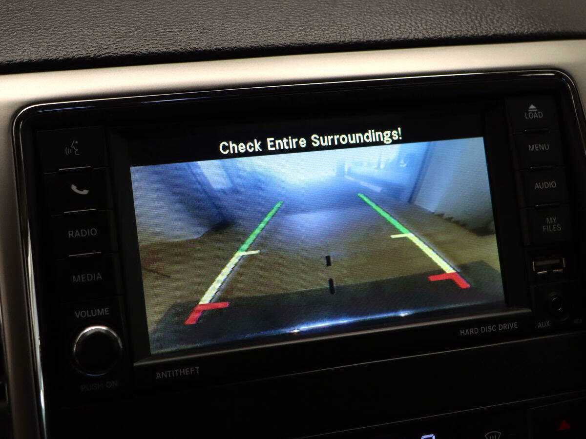 Купить Jeep Grand Cherokee с пробегом. Фото: #21