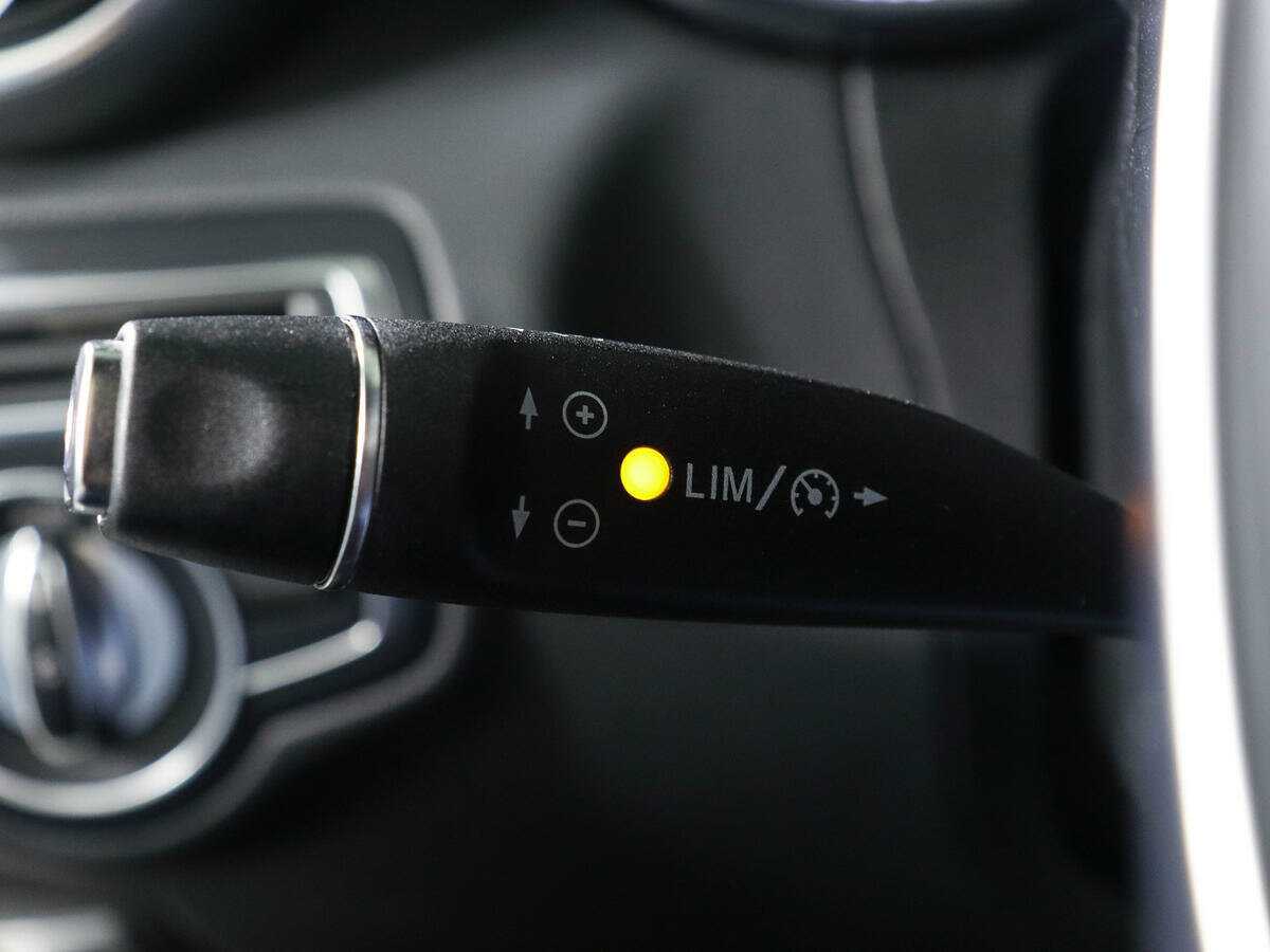 Купить Mercedes-Benz C-Класс с пробегом. Фото: #14