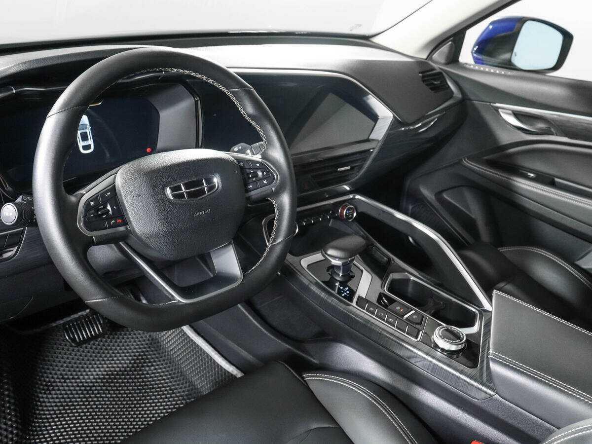 Купить Geely Tugella с пробегом. Фото: #13