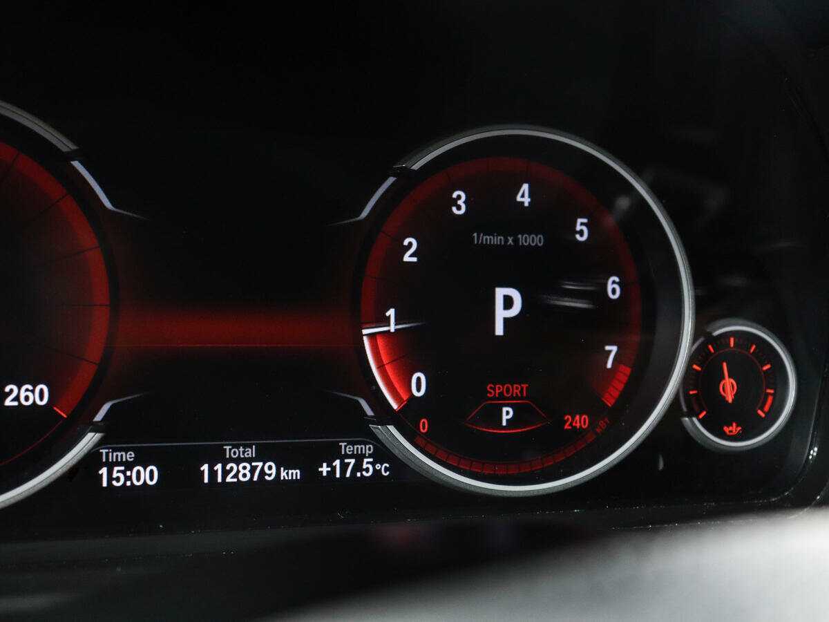 Купить BMW 5 серии с пробегом. Фото: #10