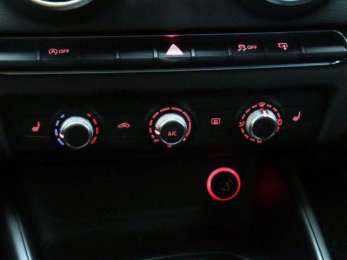 Купить Audi A3 с пробегом. Фото: #11