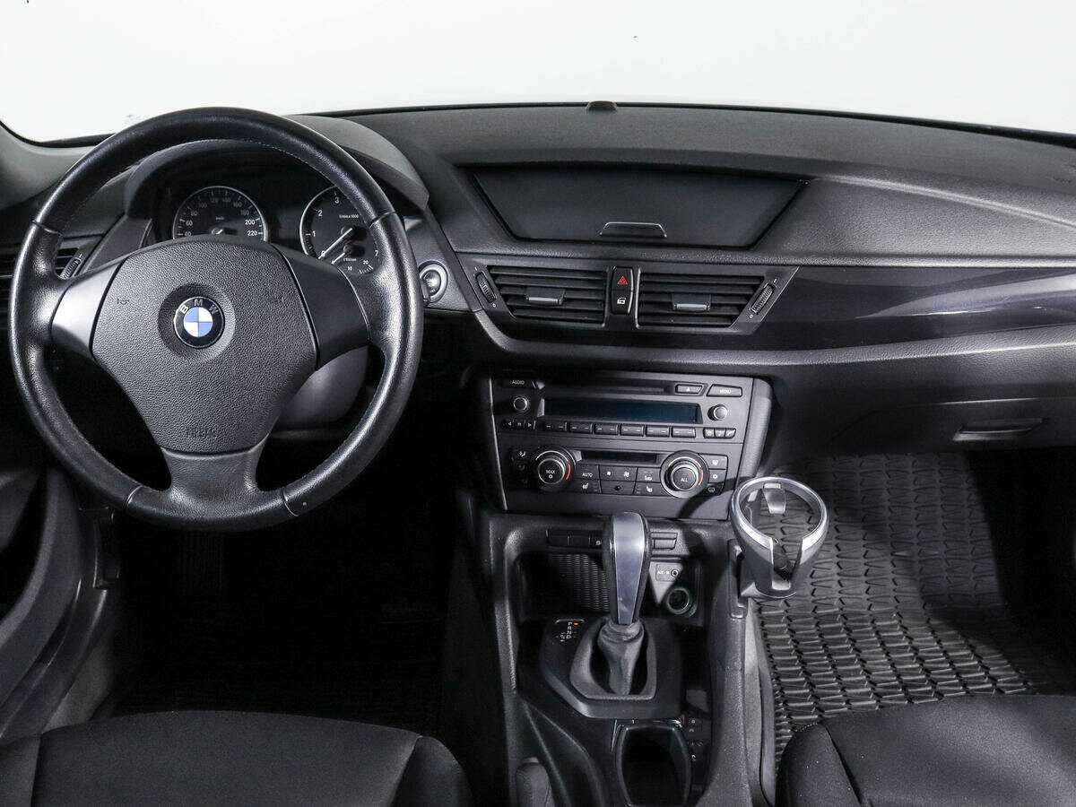 Купить BMW X1 с пробегом. Фото: #10
