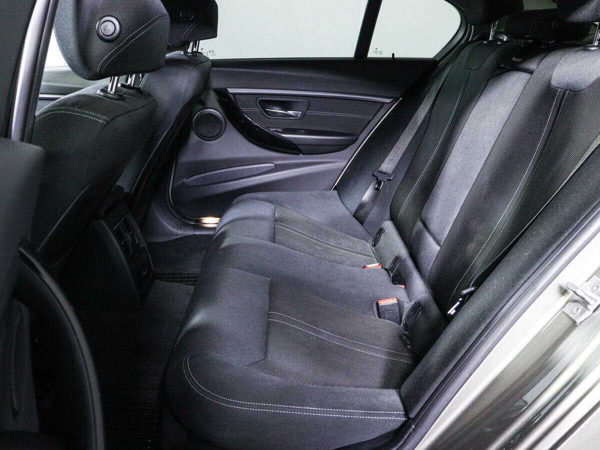 Купить BMW 3 серии с пробегом. Фото: #7