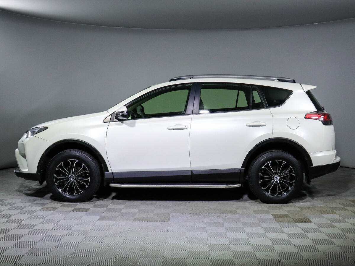 Купить Toyota RAV4 с пробегом. Фото: #7