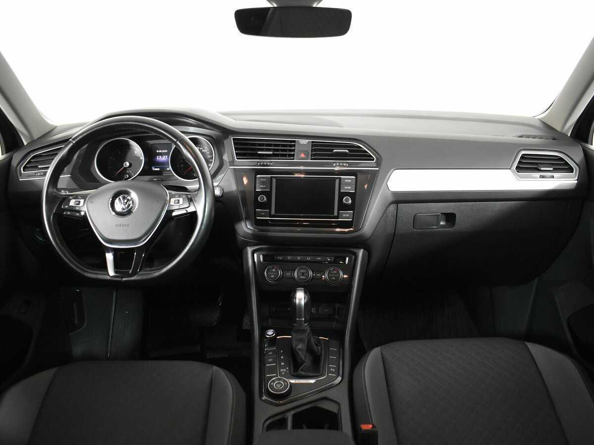 Купить Volkswagen Tiguan с пробегом. Фото: #14