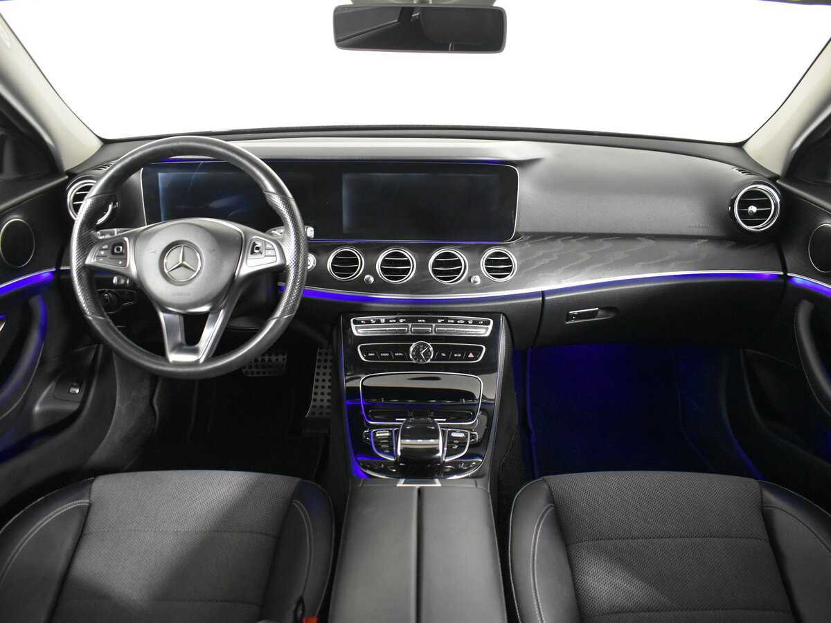 Купить Mercedes-Benz E-Класс с пробегом. Фото: #12