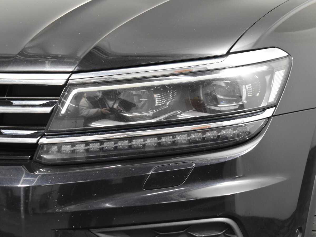 Купить Volkswagen Tiguan с пробегом. Фото: #6