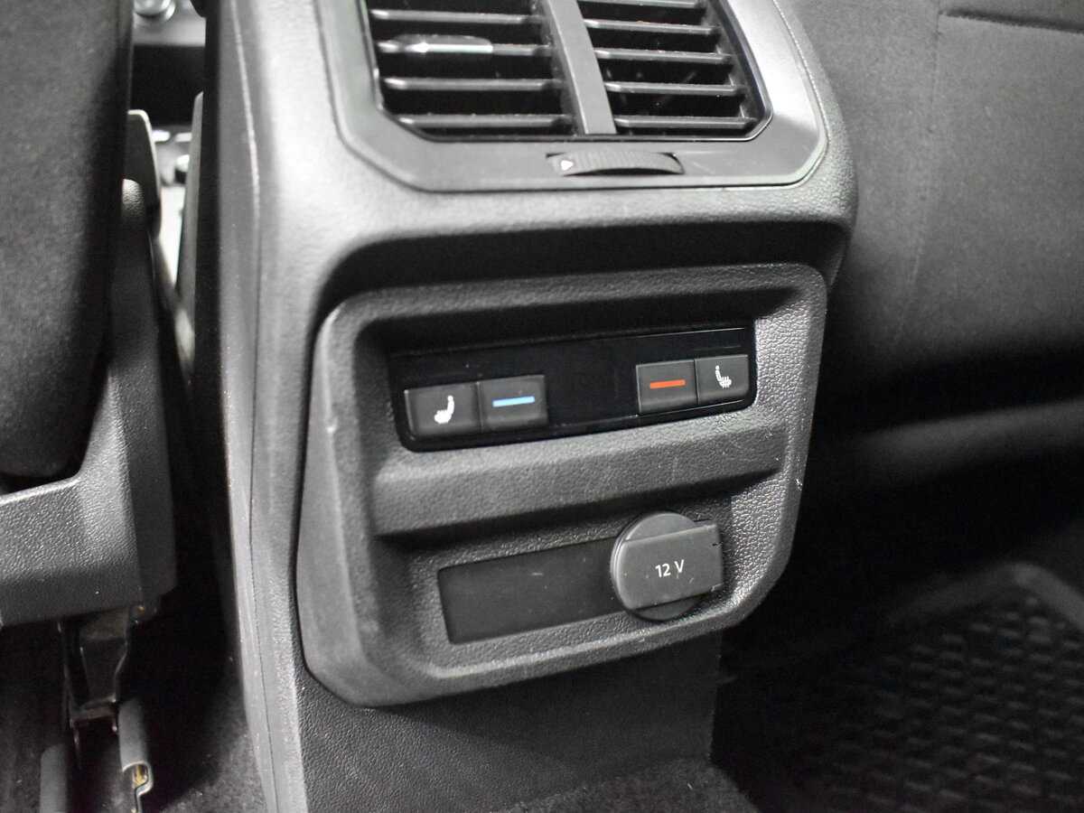 Купить Volkswagen Tiguan с пробегом. Фото: #14