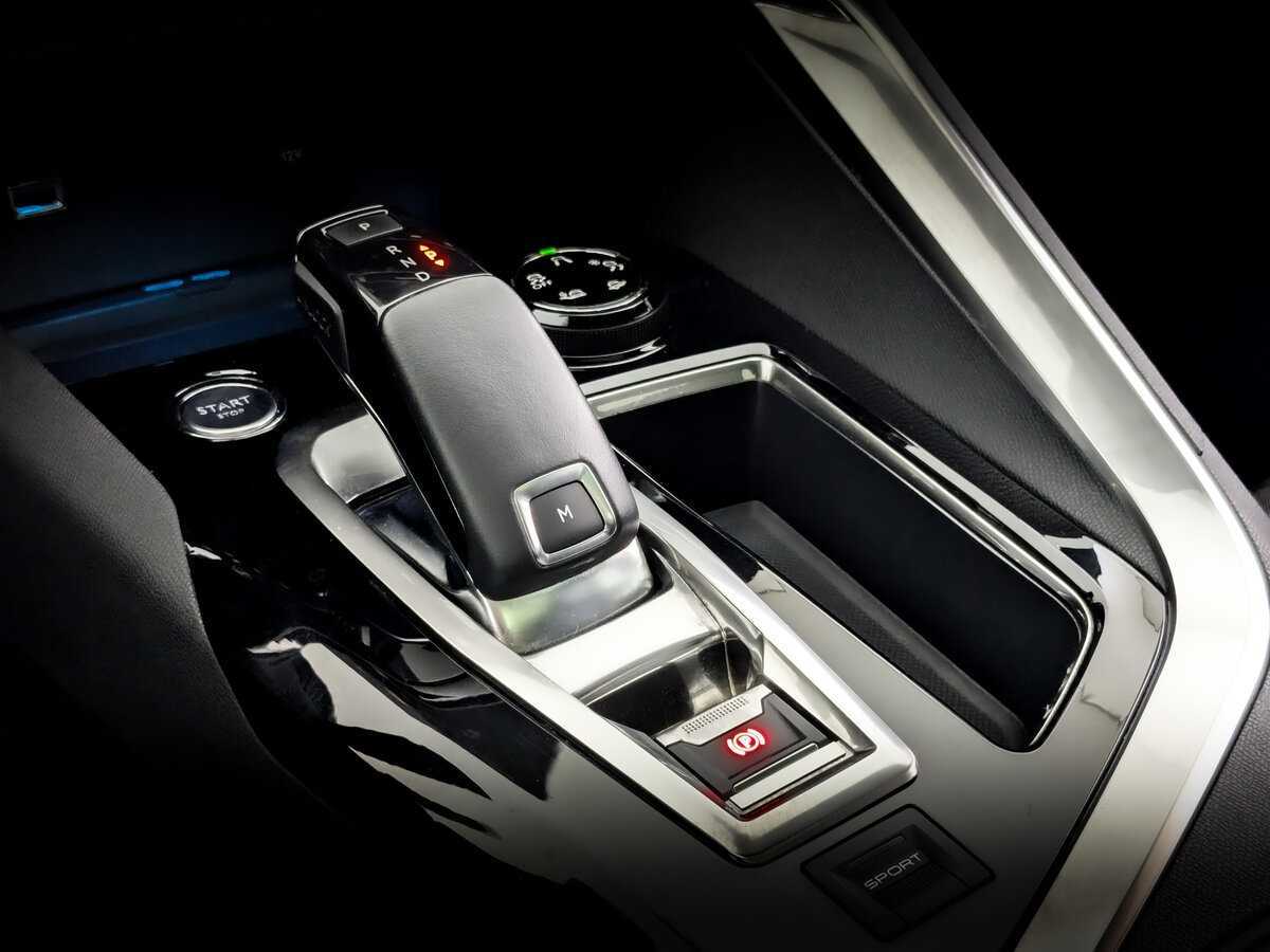 Купить Peugeot 3008 с пробегом. Фото: #23