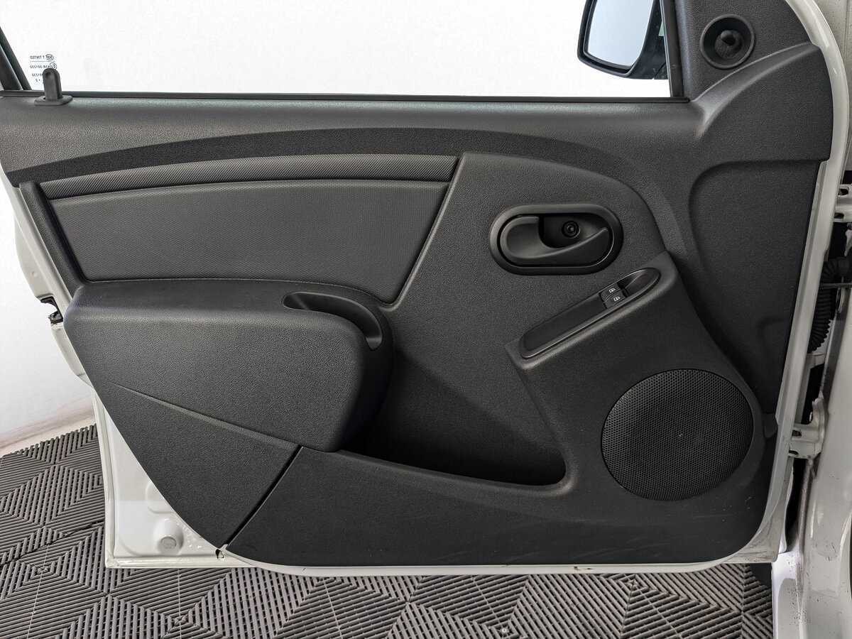 Купить Lada (ВАЗ) Largus с пробегом. Фото: #14