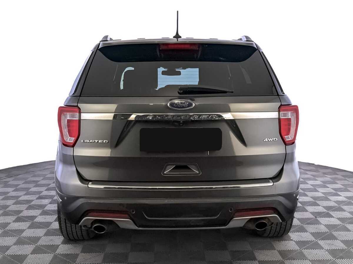 Купить Ford Explorer с пробегом. Фото: #5