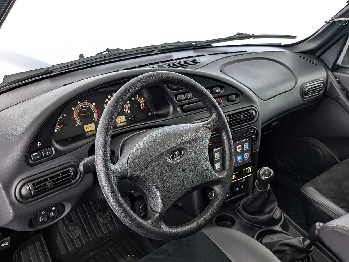 Купить Lada (ВАЗ) Niva с пробегом. Фото: #10