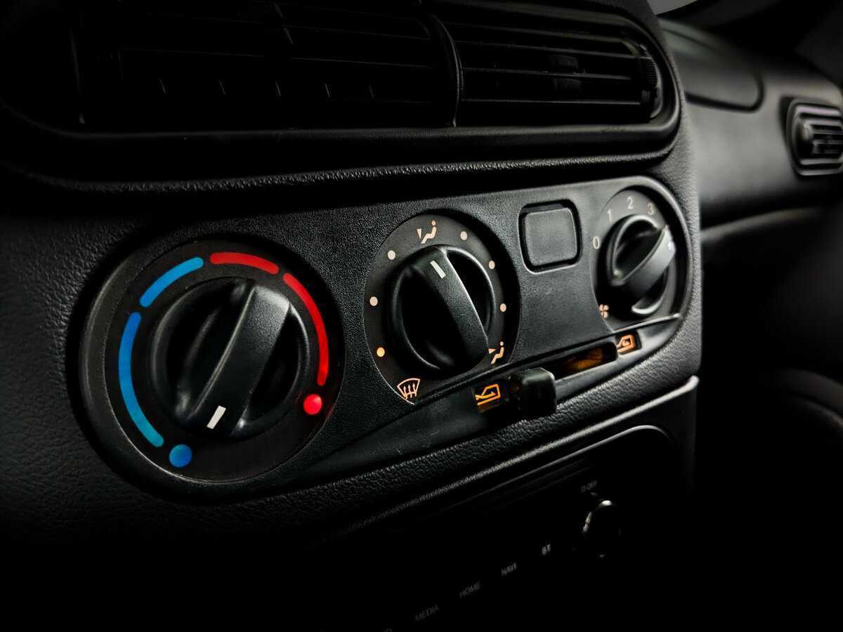 Купить Lada (ВАЗ) Niva с пробегом. Фото: #12